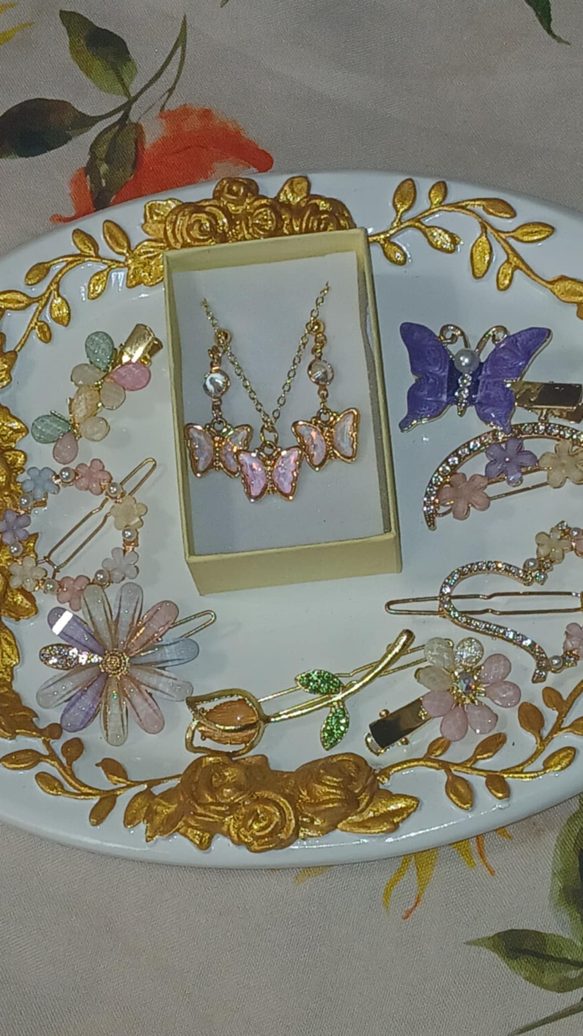 Jewelry Set with hair clip