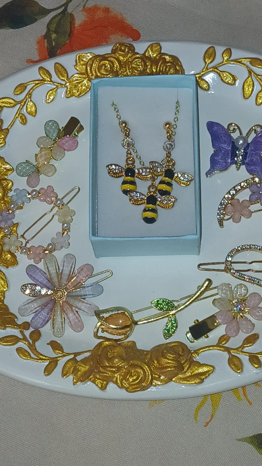 Jewelry Set with hair clip